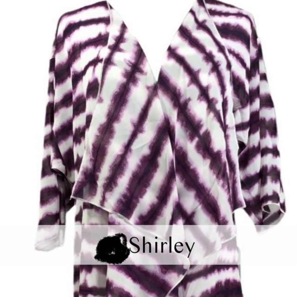 Lularoe Shirley cover up large fits up to 3x